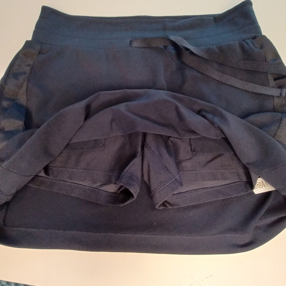 Athleta Metro Downtown Skort Navy Blue Women's Sz Medium - Picture 6 of 9